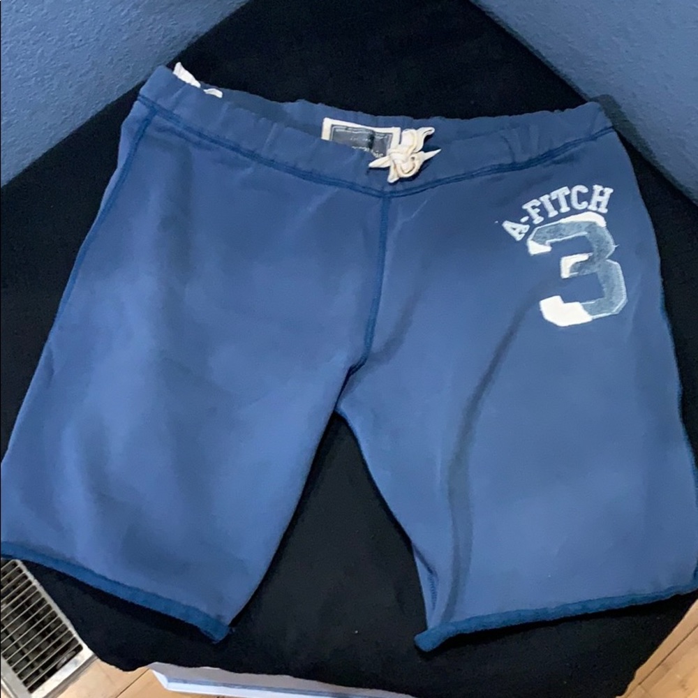 Abercrombie & Fitch- Men’s Shorts-XL